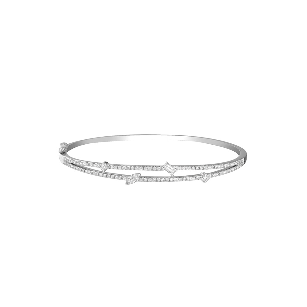 Diamond Bangle in 18K White Gold