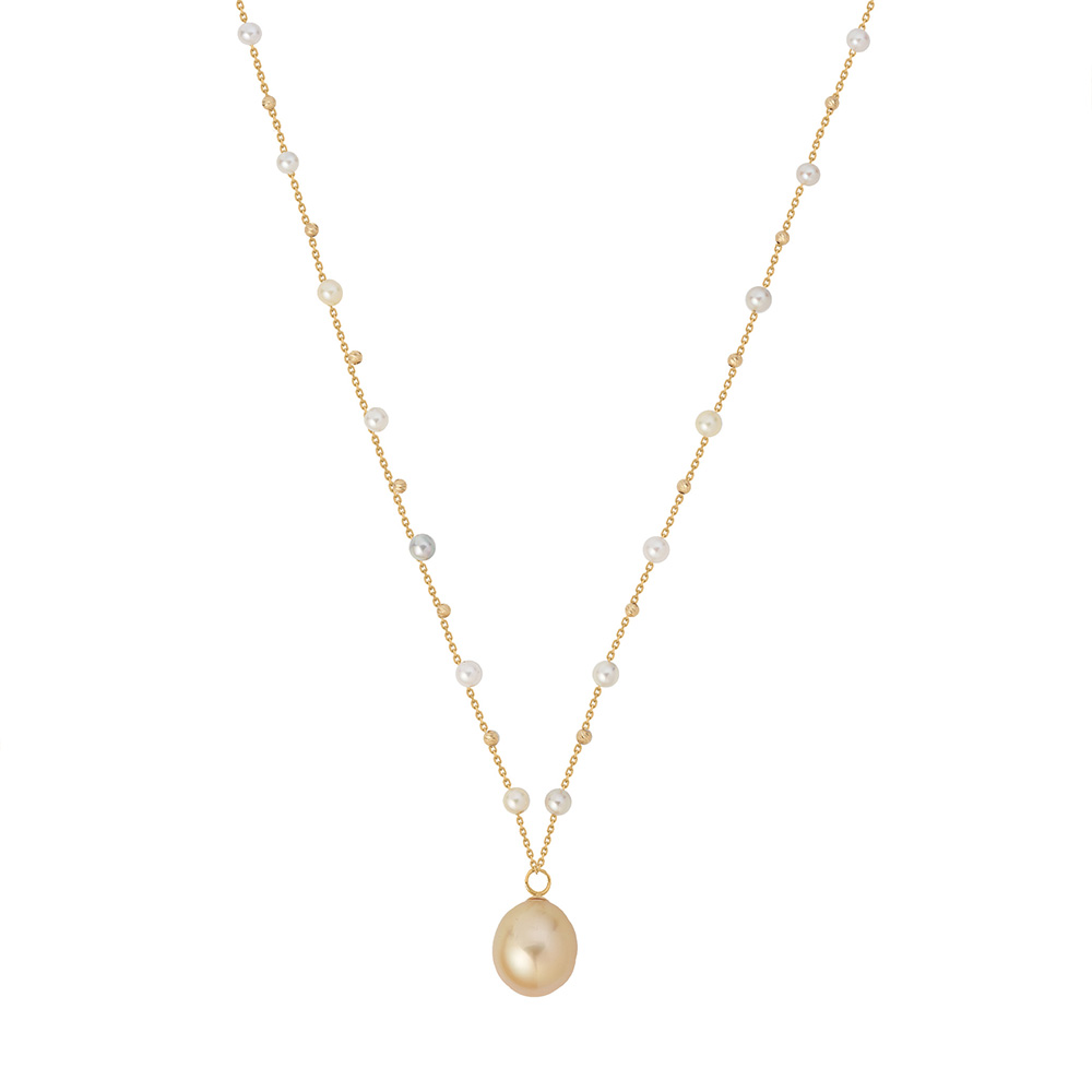 Pearl Necklace in 18K Yellow Gold