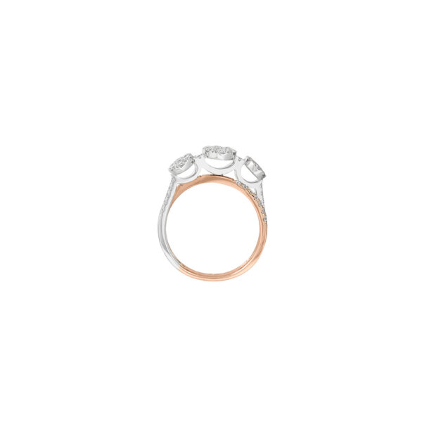 Diamond Ring in 18K White Gold