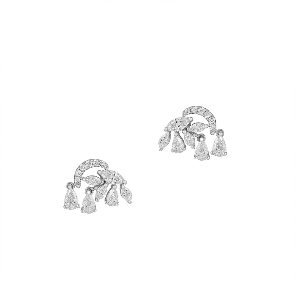 Diamond Earrings in 18K White Gold