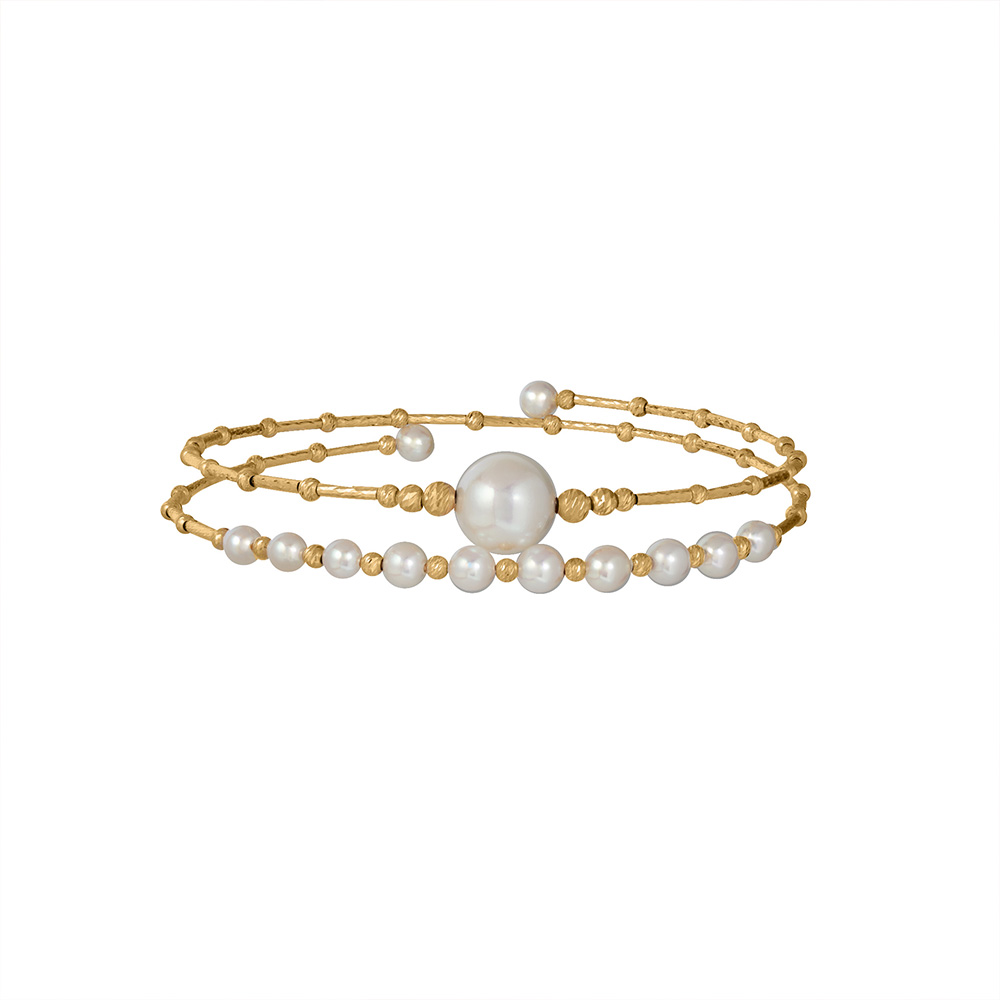 Pearl Bangle in 18K Yellow Gold